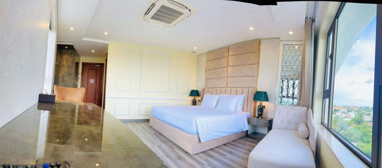 Mai Vy Hotel Tây Ninh Buitenkant foto